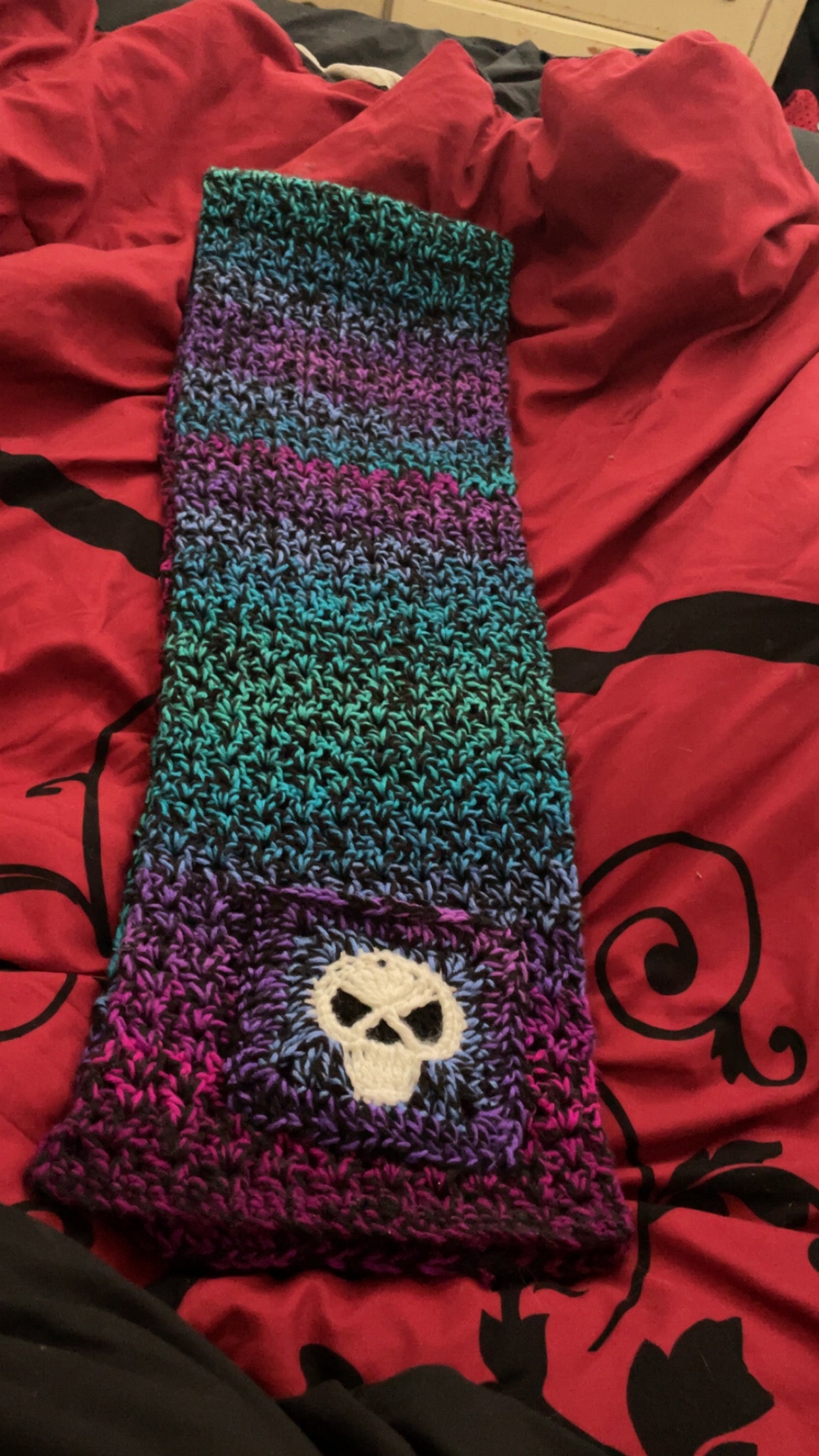 Skull scarf